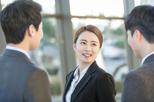 情绪价值赛道保持热度 赤子城科技(09911)上半年营收超30亿元